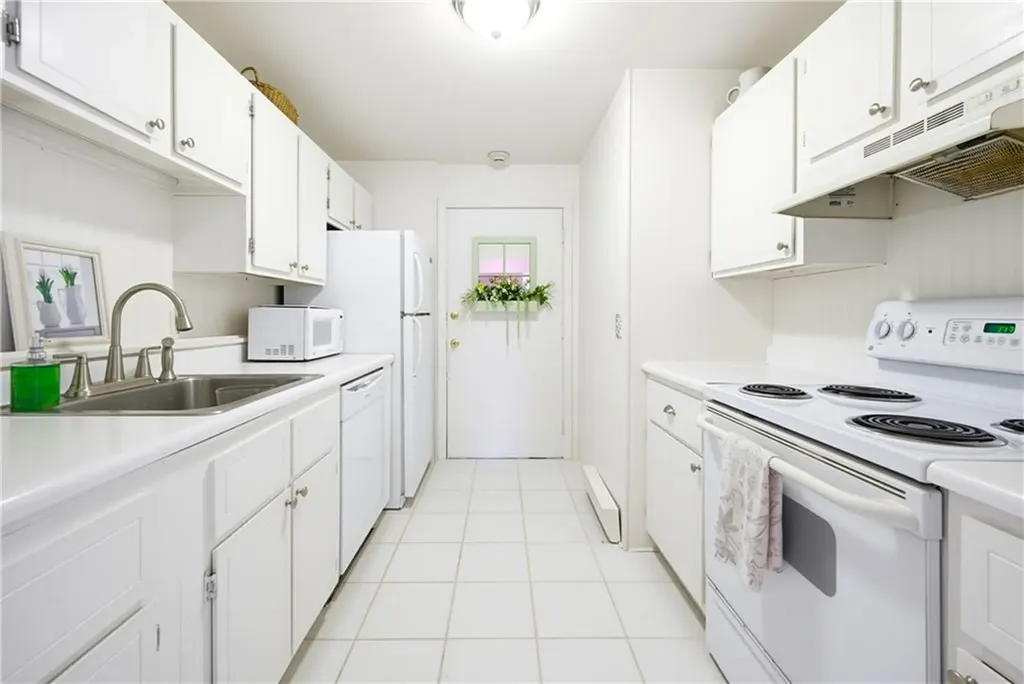300 Smithfield Road North Providence RI 02904