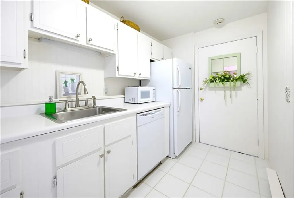 300 Smithfield Road North Providence RI 02904