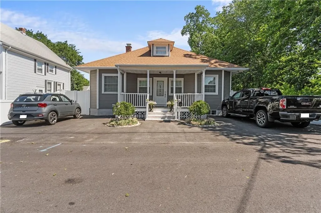 30 Ide Avenue East Providence RI 02914