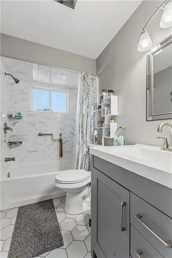 30 Ide Avenue East Providence RI 02914