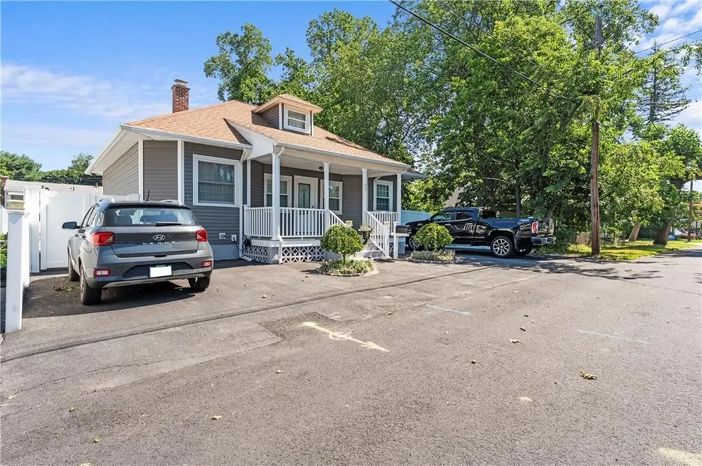 30 Ide Avenue East Providence RI 02914