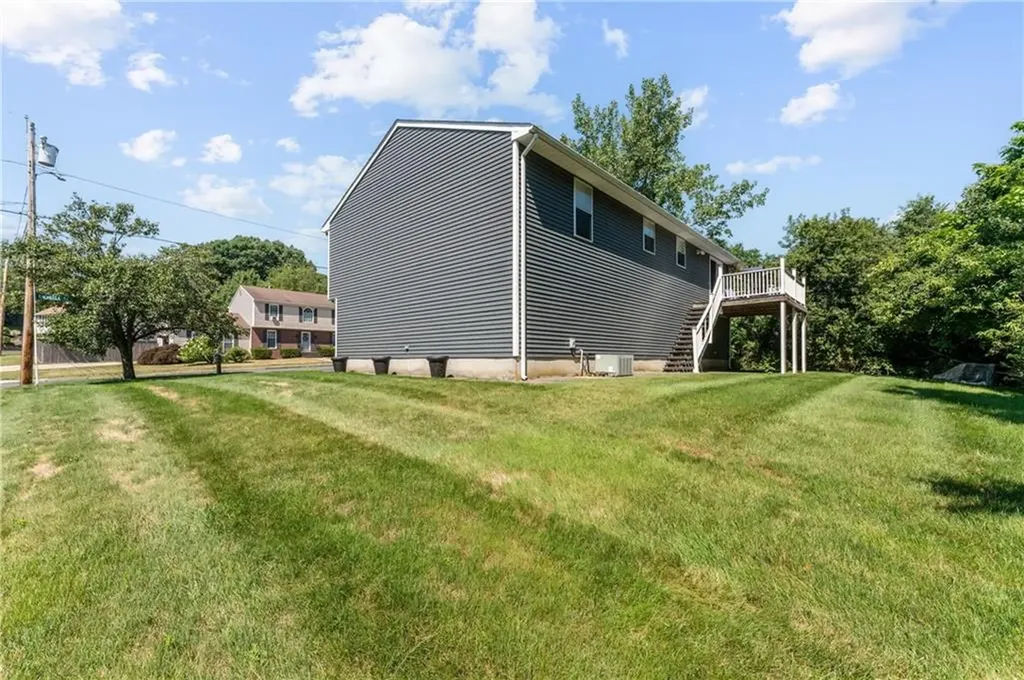 16 Rachella Court East Providence RI 02914