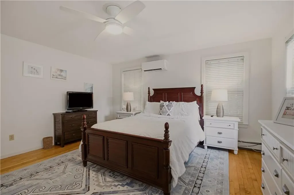 7 Clay Street Newport RI 02840