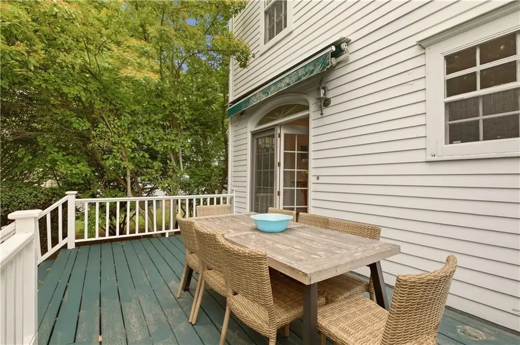 7 Clay Street Newport RI 02840