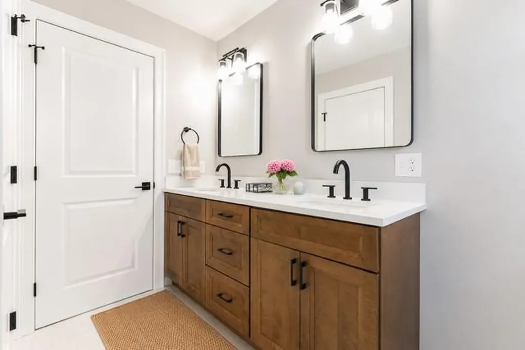 79 Explorer Drive North Kingstown RI 02874