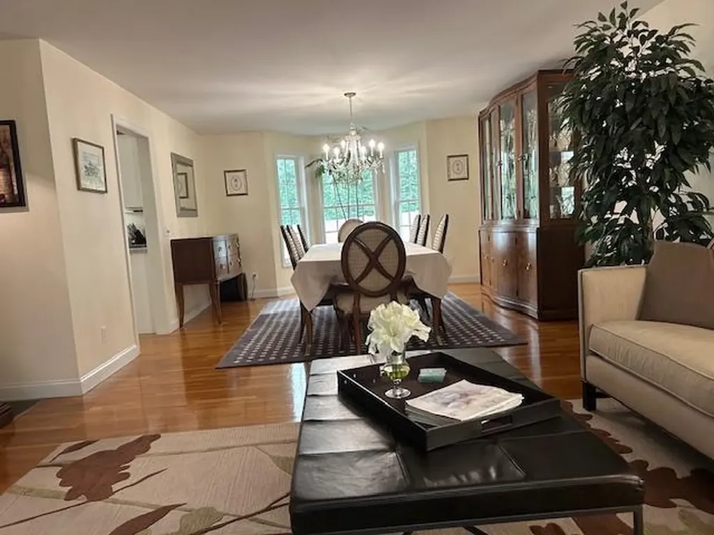 190 Hope Road Cranston RI 02921