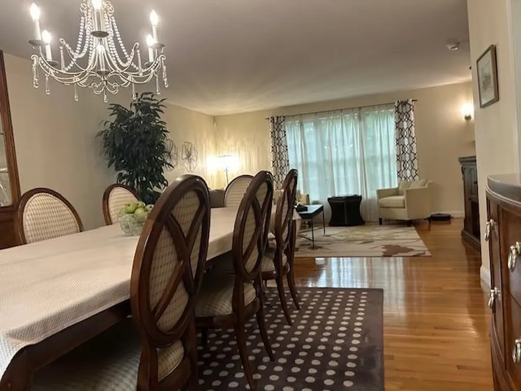 190 Hope Road Cranston RI 02921