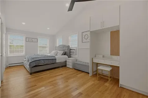 724 Woodman Street Fall River MA 02724