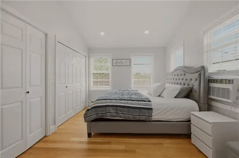 724 Woodman Street Fall River MA 02724