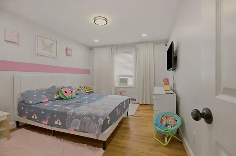 724 Woodman Street Fall River MA 02724