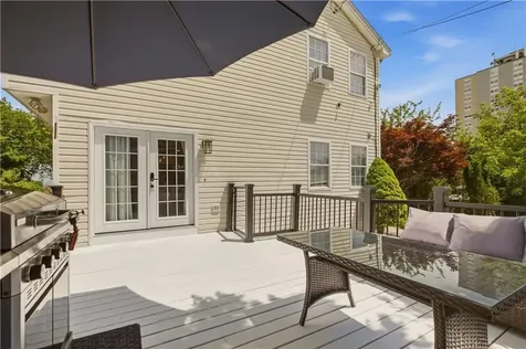 724 Woodman Street Fall River MA 02724