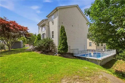 724 Woodman Street Fall River MA 02724