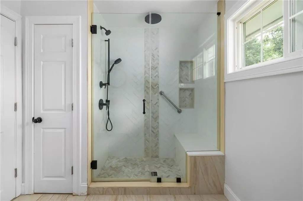 37 Gerald Street Warwick RI 02886