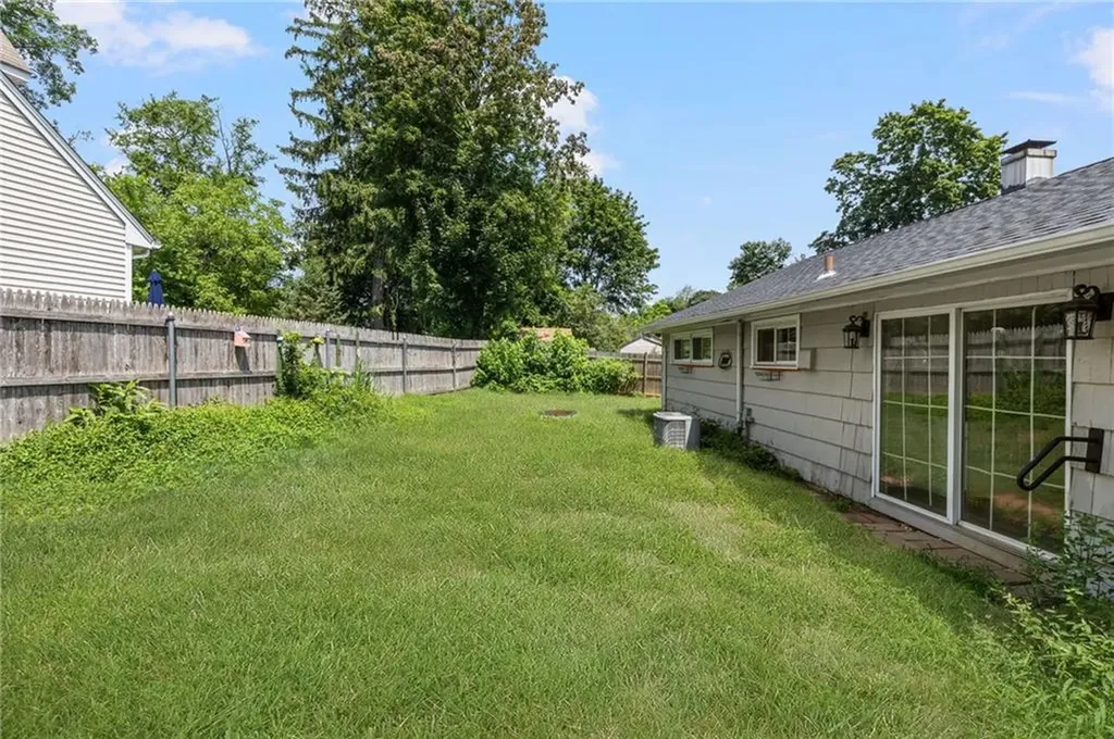 37 Gerald Street Warwick RI 02886