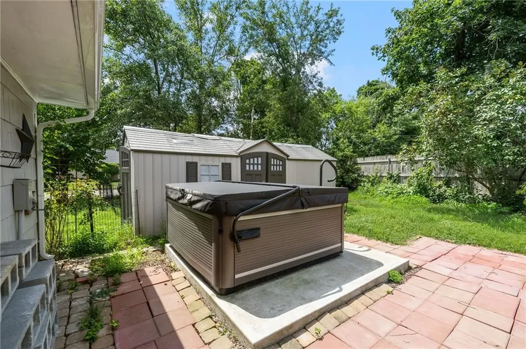 37 Gerald Street Warwick RI 02886