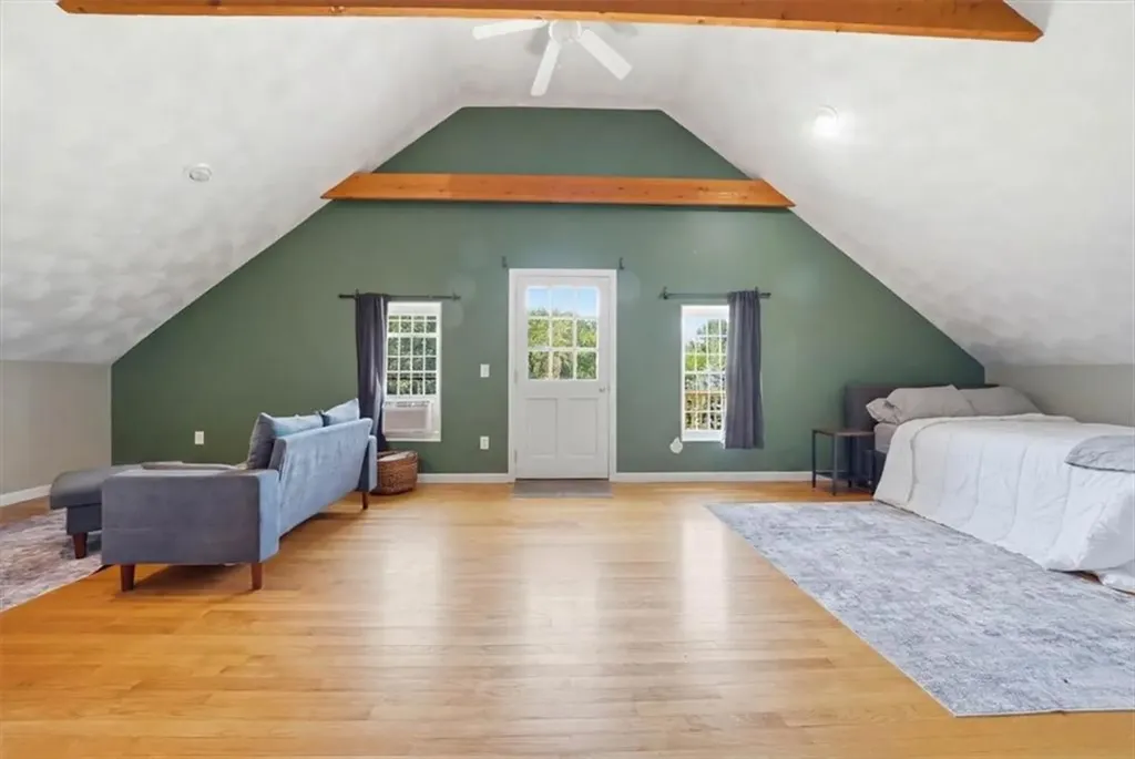 32 Equestrian Way Cranston RI 02921