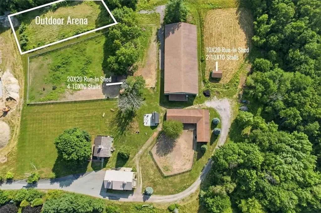 32 Equestrian Way Cranston RI 02921