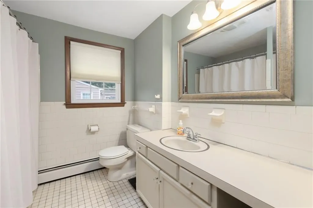24 Morton Avenue Johnston RI 02919