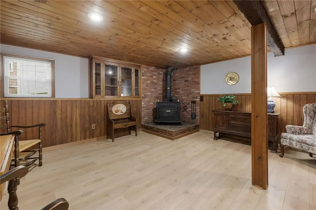 24 Morton Avenue Johnston RI 02919