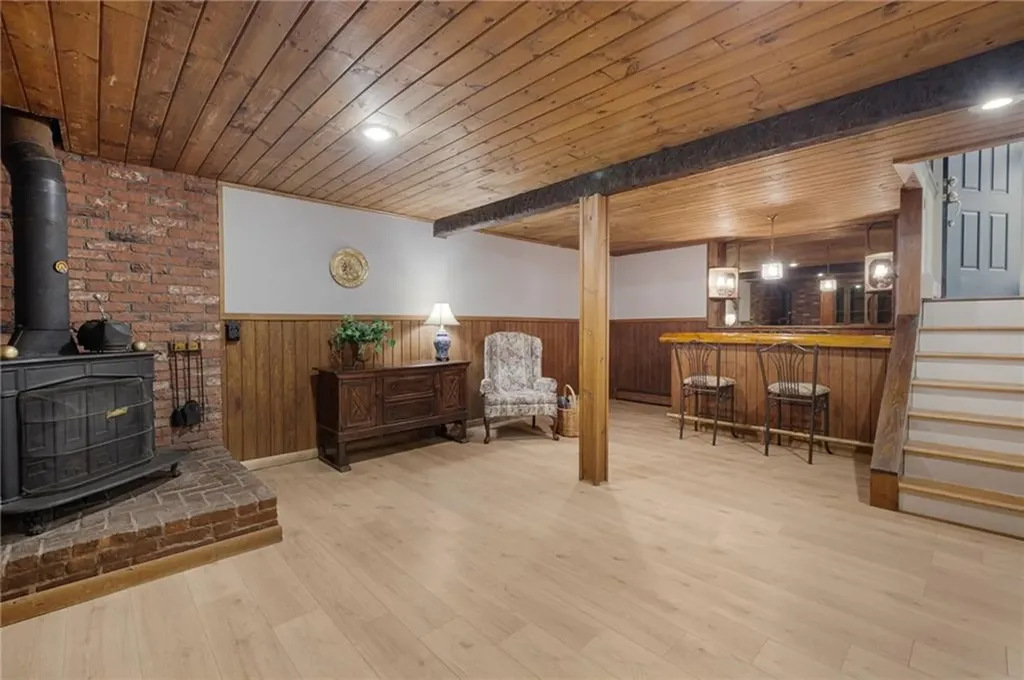 24 Morton Avenue Johnston RI 02919