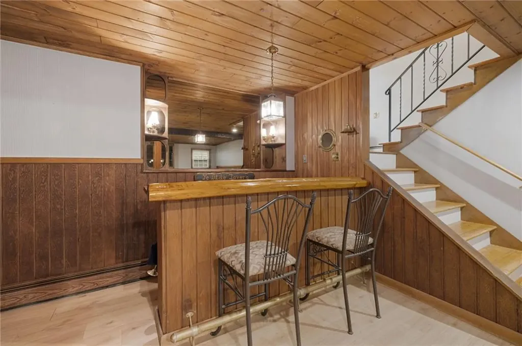 24 Morton Avenue Johnston RI 02919
