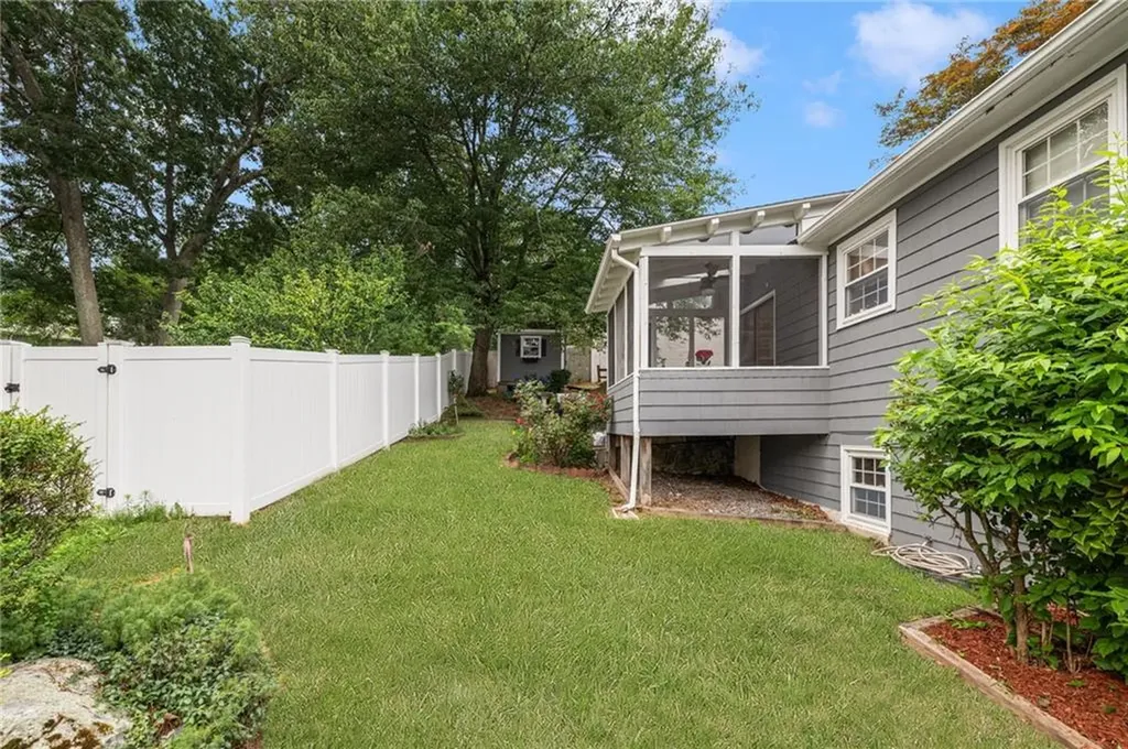 24 Morton Avenue Johnston RI 02919