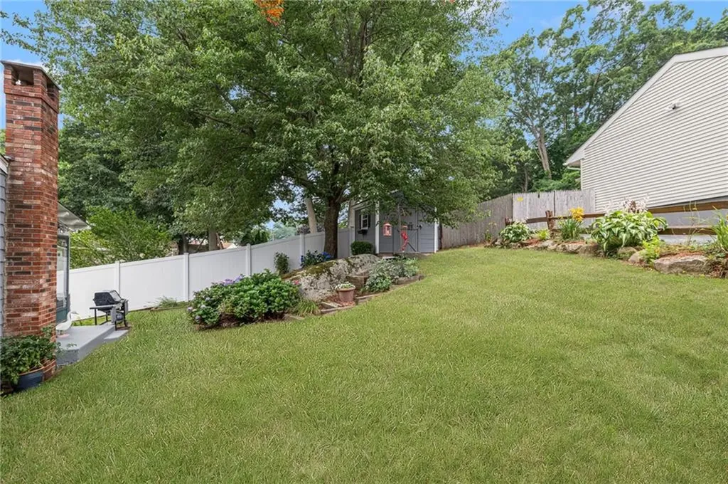 24 Morton Avenue Johnston RI 02919