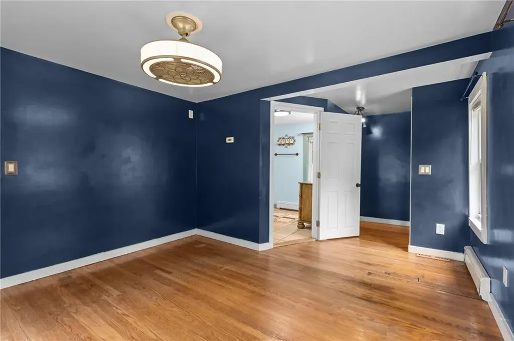 10 Ellis Road North Kingstown RI 02852