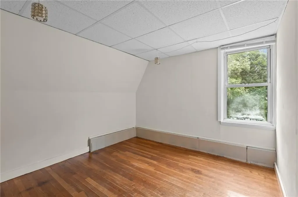 10 Ellis Road North Kingstown RI 02852