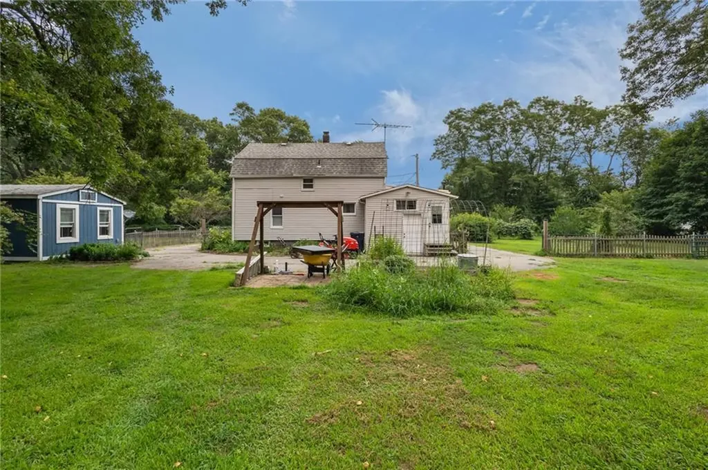 10 Ellis Road North Kingstown RI 02852