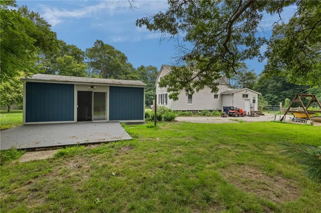 10 Ellis Road North Kingstown RI 02852