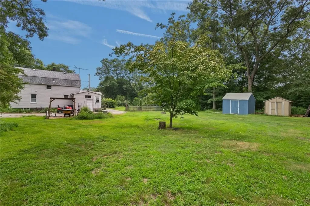 10 Ellis Road North Kingstown RI 02852