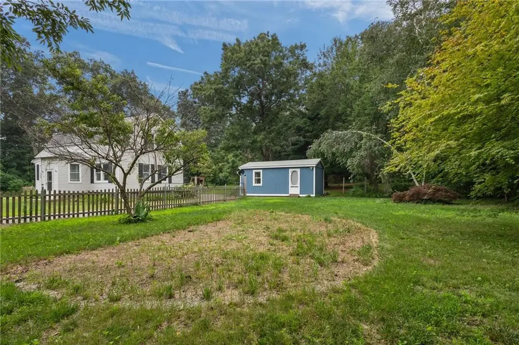 10 Ellis Road North Kingstown RI 02852