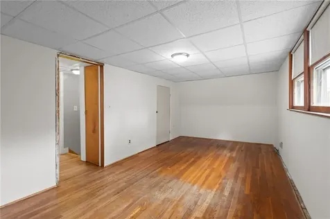 10 Ellis Road North Kingstown RI 02852