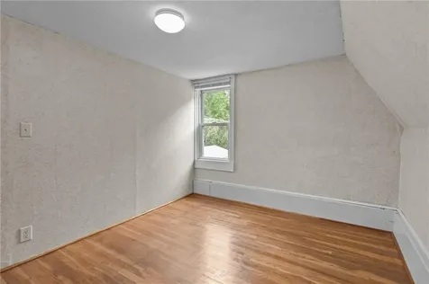 10 Ellis Road North Kingstown RI 02852