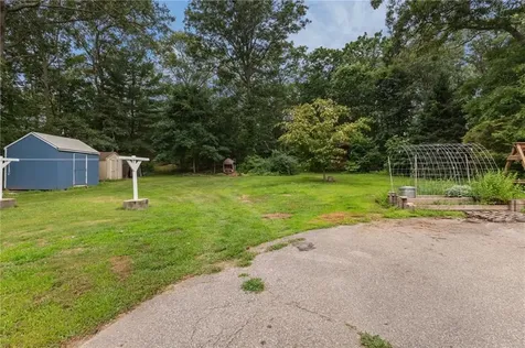 10 Ellis Road North Kingstown RI 02852