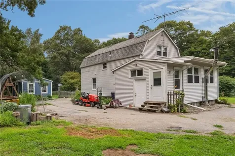 10 Ellis Road North Kingstown RI 02852