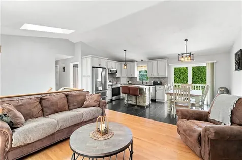 175 Hope Furnace Road Scituate RI 02831