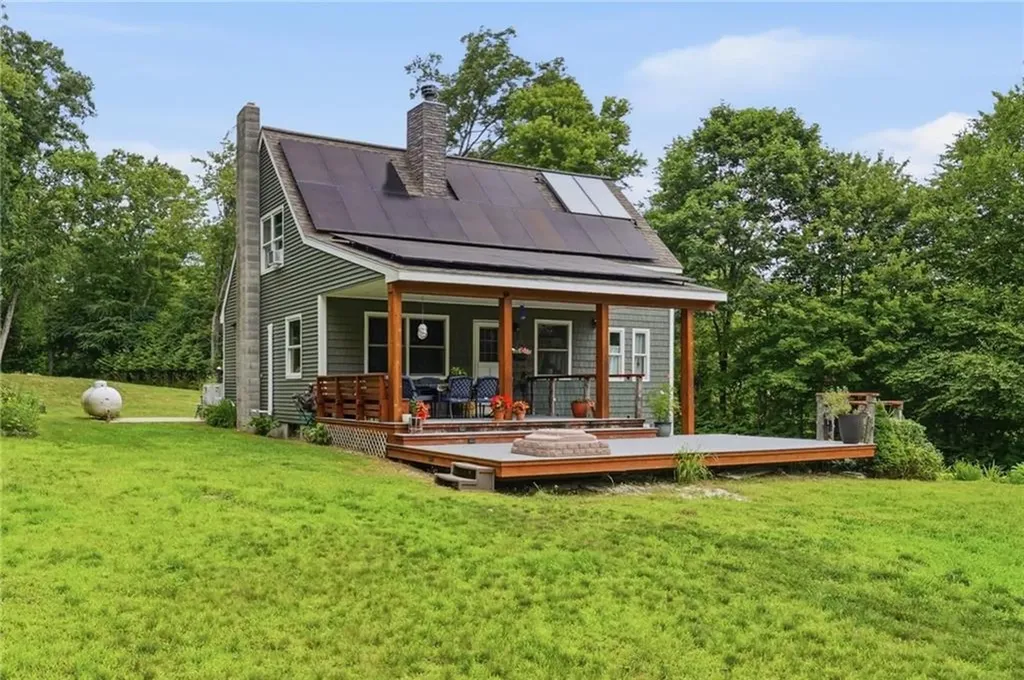 71 Mount Hygeia Road Foster RI 02825