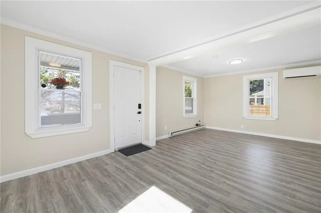 11 Swanton Street Providence RI 02910