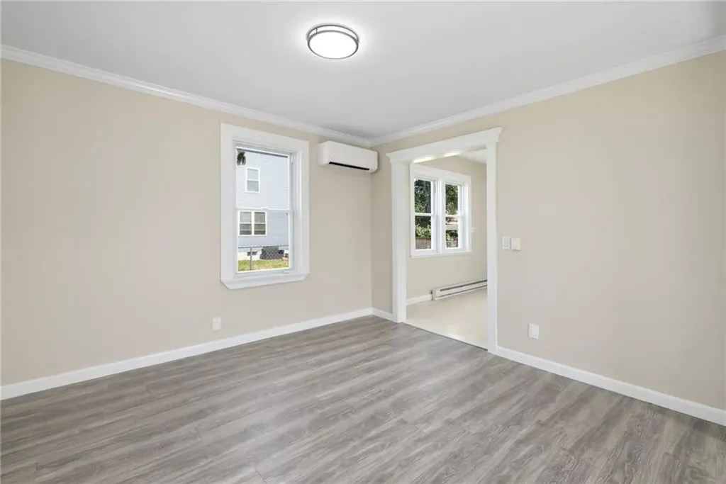 11 Swanton Street Providence RI 02910