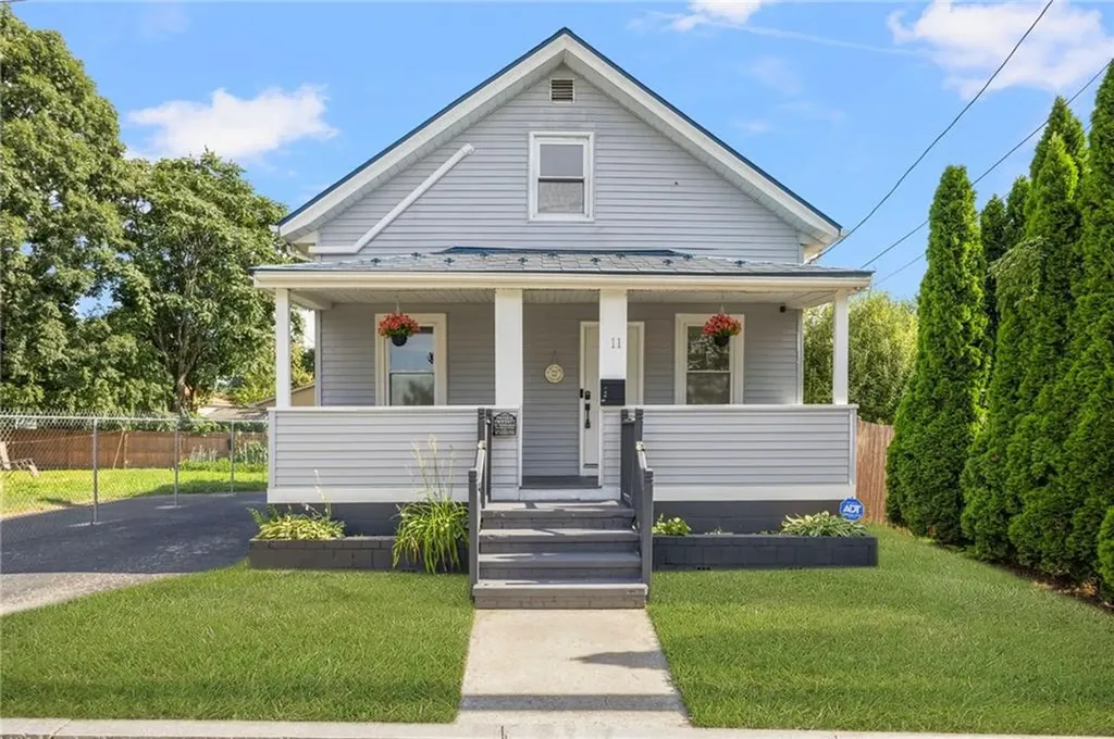 11 Swanton Street Providence RI 02910