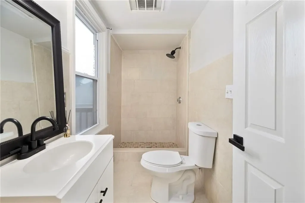 11 Swanton Street Providence RI 02910