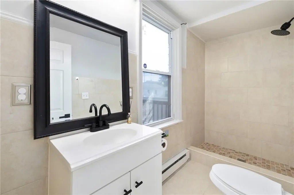 11 Swanton Street Providence RI 02910