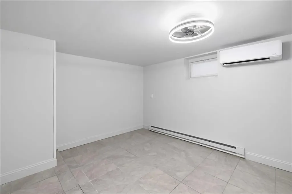 11 Swanton Street Providence RI 02910