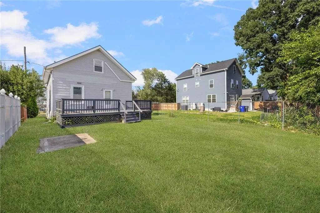 11 Swanton Street Providence RI 02910