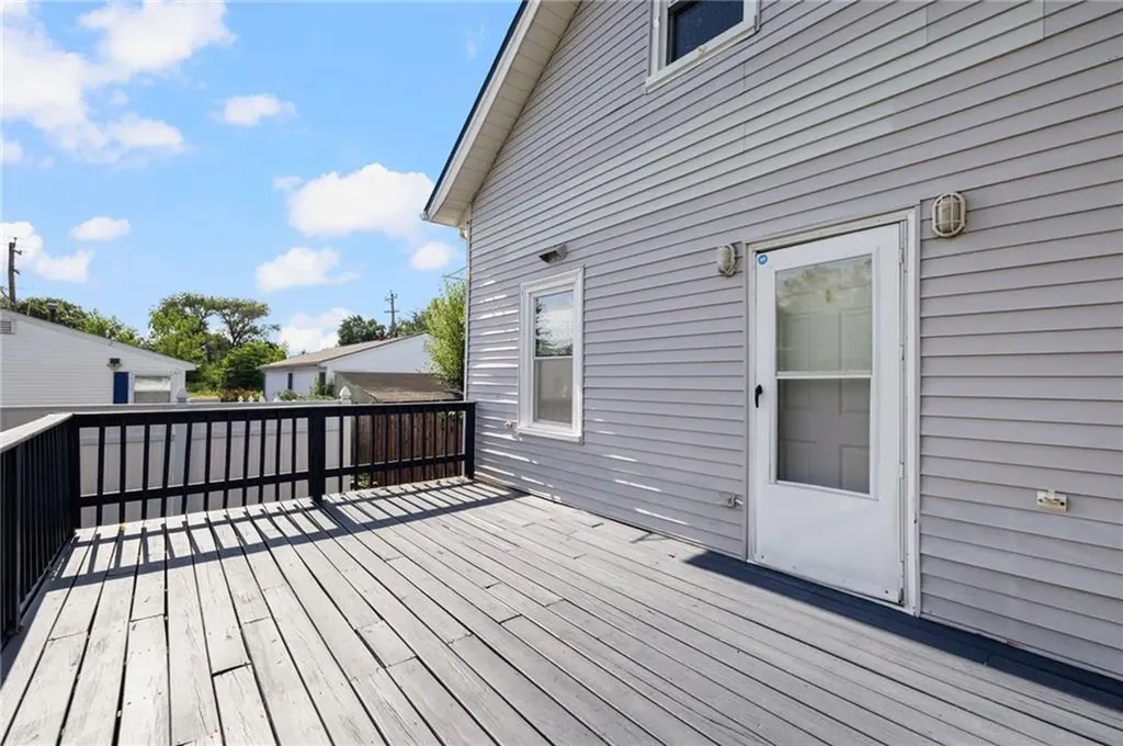 11 Swanton Street Providence RI 02910