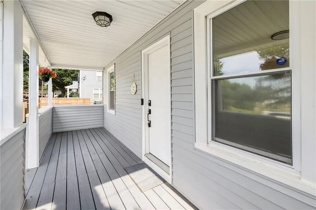 11 Swanton Street Providence RI 02910