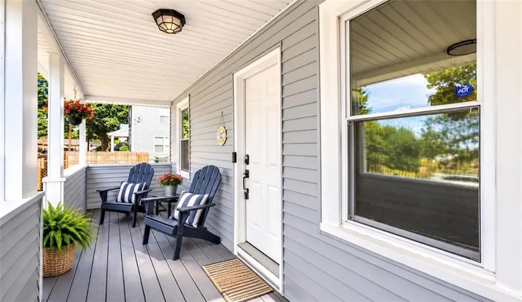 11 Swanton Street Providence RI 02910