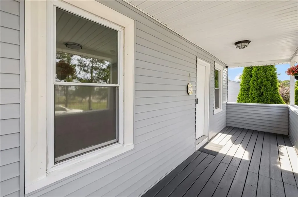11 Swanton Street Providence RI 02910
